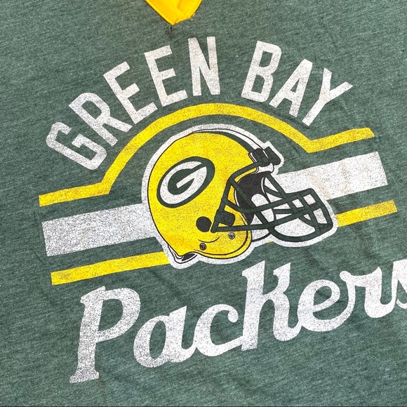 New! NFL | Girl’s Green Bay Packers SS Tee - Picture 2 of 6